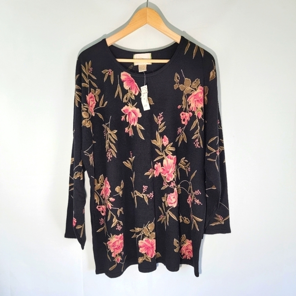 NWT CAPISTRANO Essentials Black Floral Crewneck Long Sleeve Knit Top Size 22/24